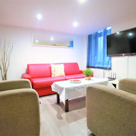 Easy Flat Opera * Budapešť