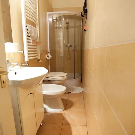 Easy Flat Opera Appartement *
