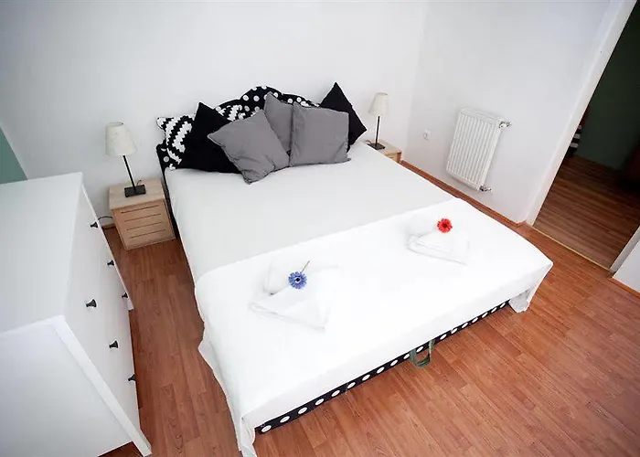 Easy Flat Opera Apartament