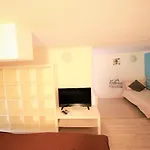 Easy Flat Opera * Budapest